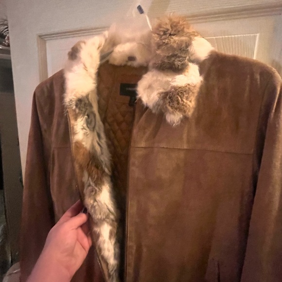 colebrook Jackets & Blazers - BNWT real leather and rabbit fur jacket Size XL in great condition for used.